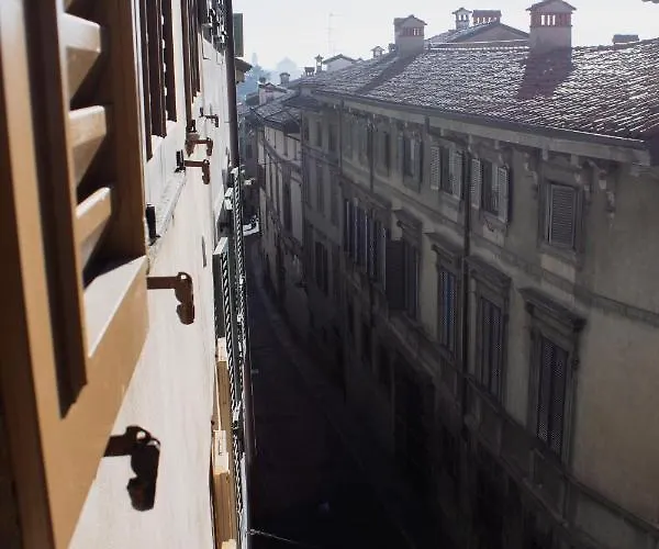 Apartment Casa Vacanze Via Pignolo Bergamo